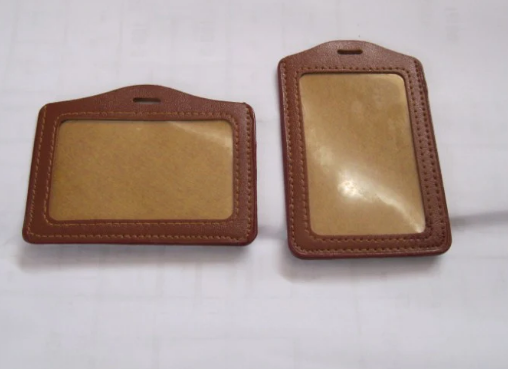 Thẻ bằng da dọc/ngang